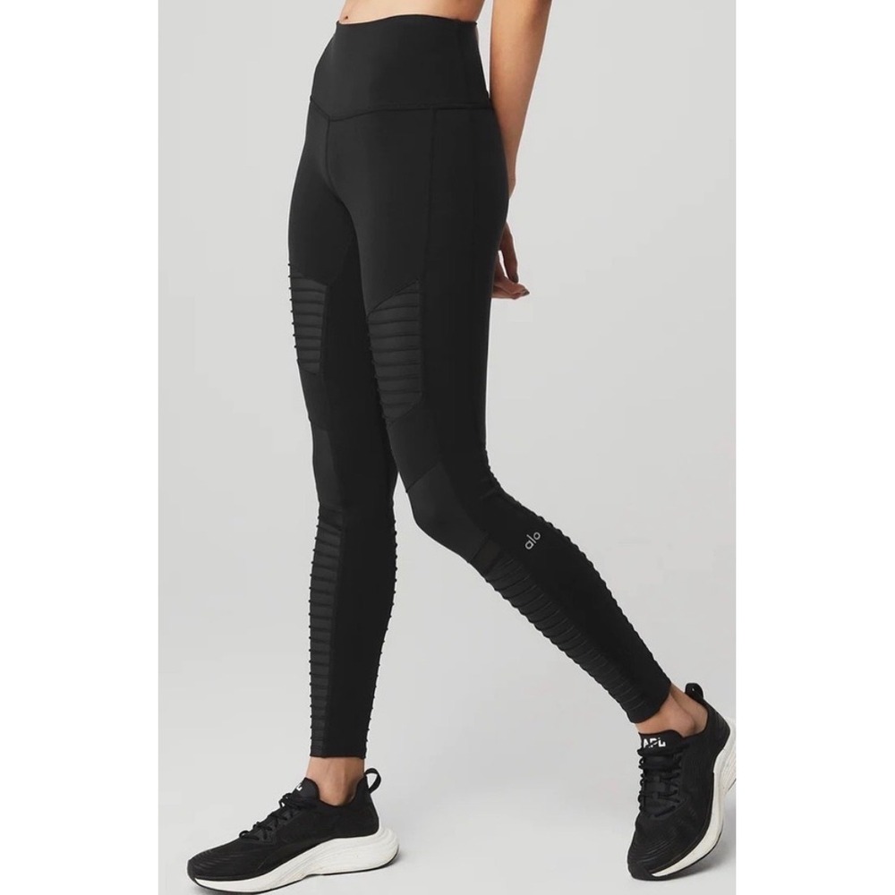 Alo Yoga High-Waist Moto Leggings in Black Athleisure Activewear